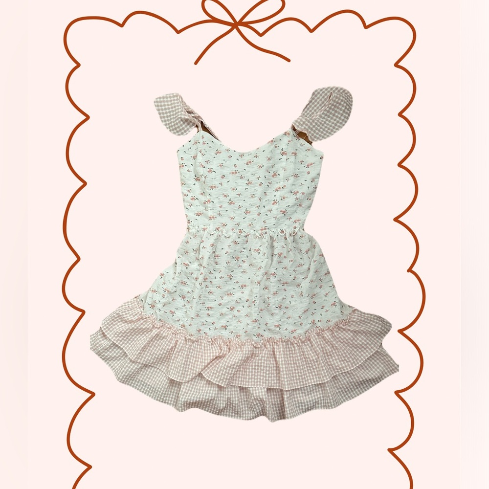 Boutique White & Pink Floral Dress